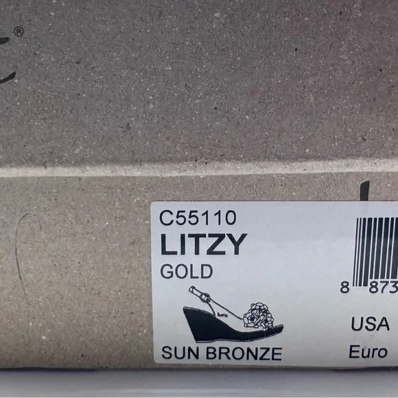 b.o.c. Born Concept Tan Wedge Sandals with Cork Heel and Floral Detail 🌺 - Picture 6 of 6